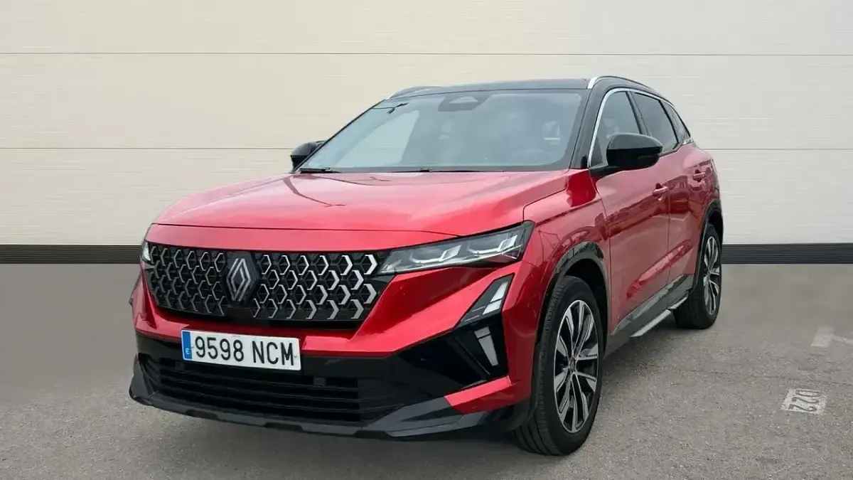 Usado Renault Austral Techno 200 CV (147 kW) 2025 Rojo SUV