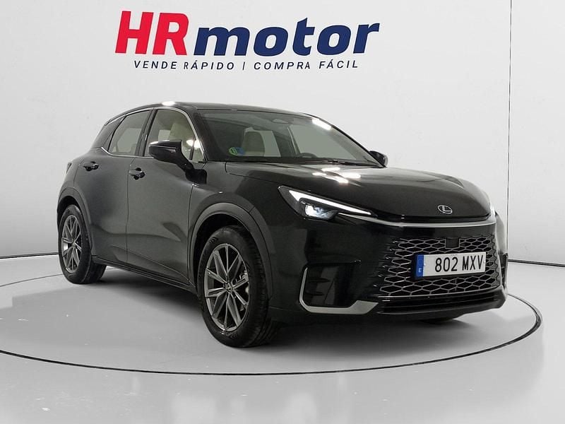 Negro Usado 2025 Lexus LBX SUV | 28.990 € (Super precio) - Imagen 1/4