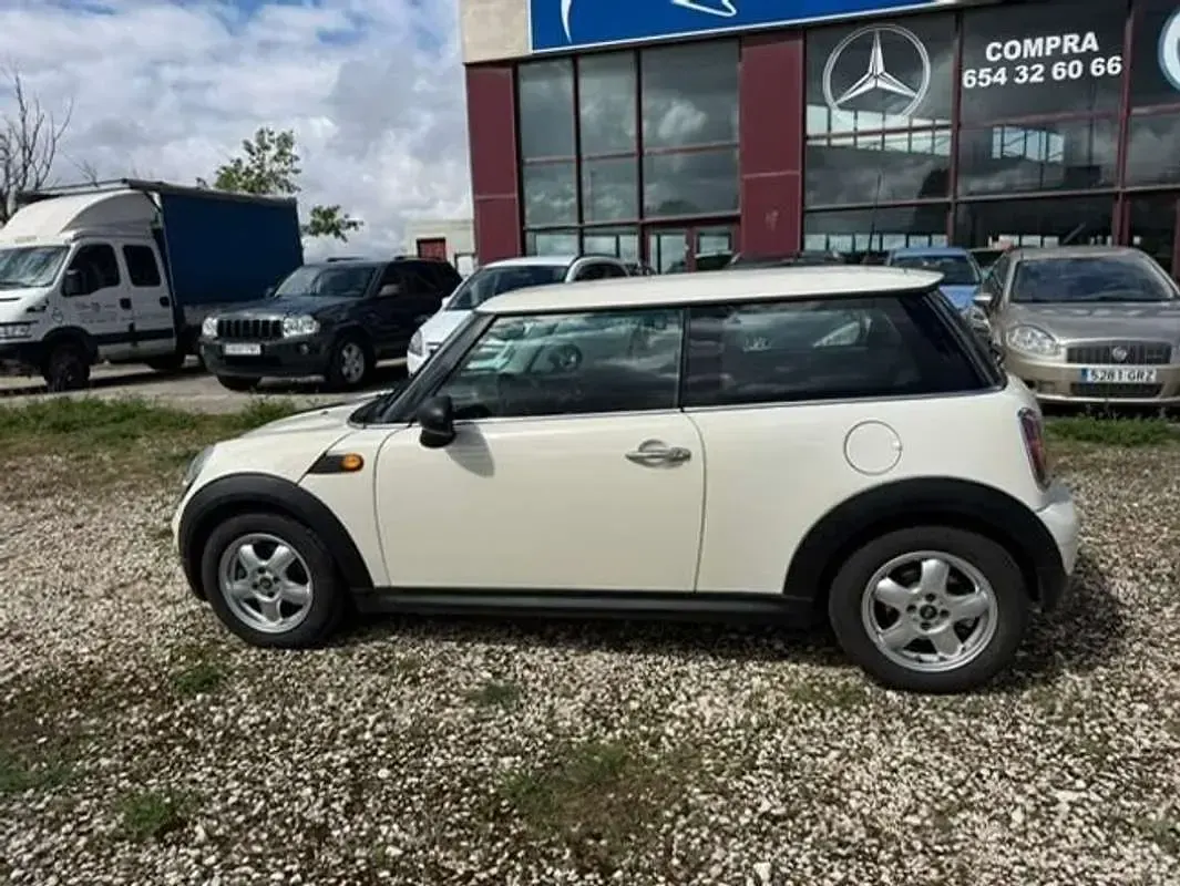 Usado Mini ONE 73 CV (53 kW) 2009 Blanco Utilitario