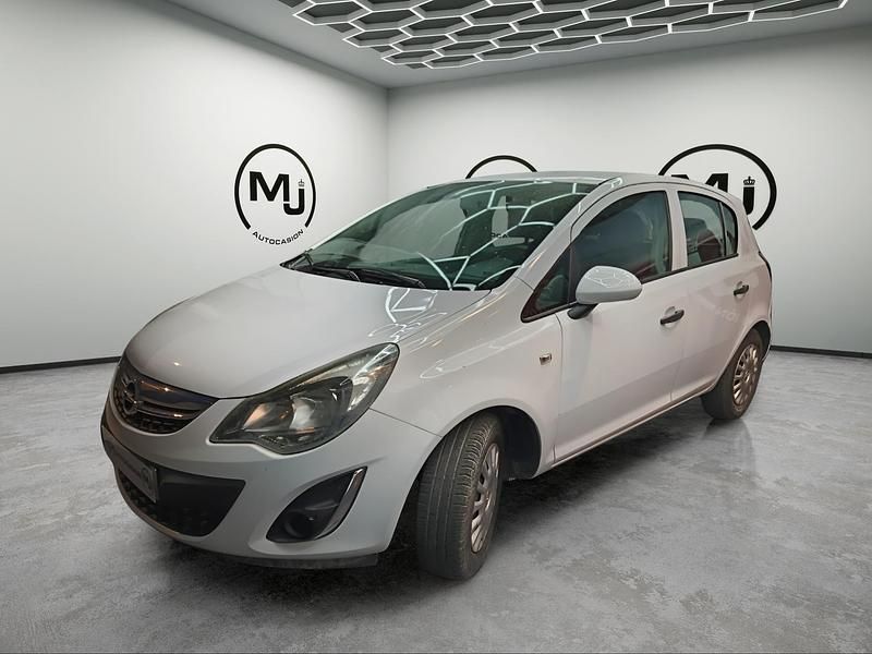 Usado Opel Corsa Expression 75 HP (55 kW) 2013 Branco Citadino