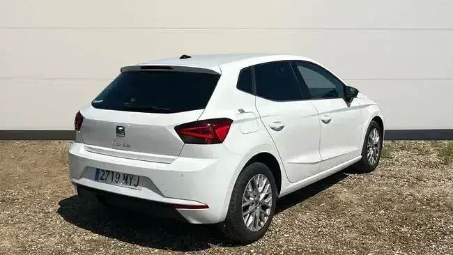 Usado Seat Ibiza XCELLENCE 115 CV (84 kW) 2025 Blanco Utilitario