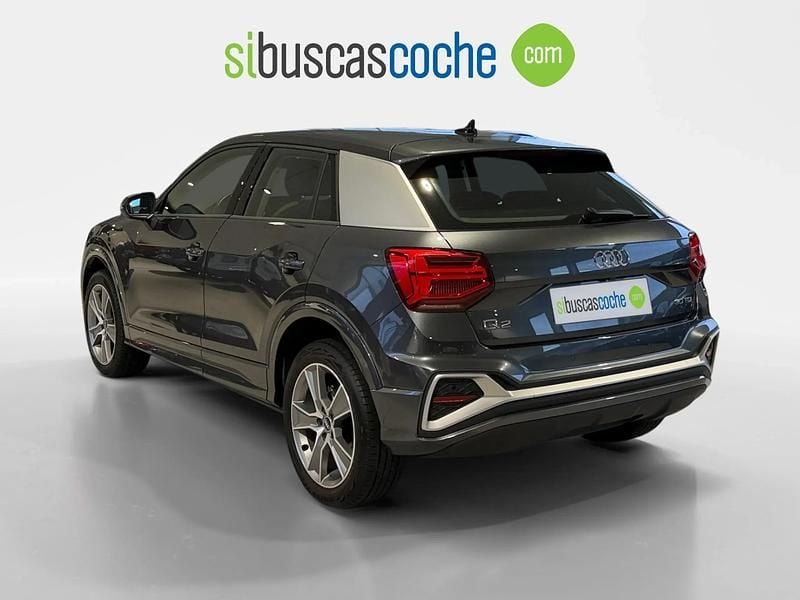 Usado Audi Q2 S-Line 116 CV (85 kW) 2021 Gris/plata SUV
