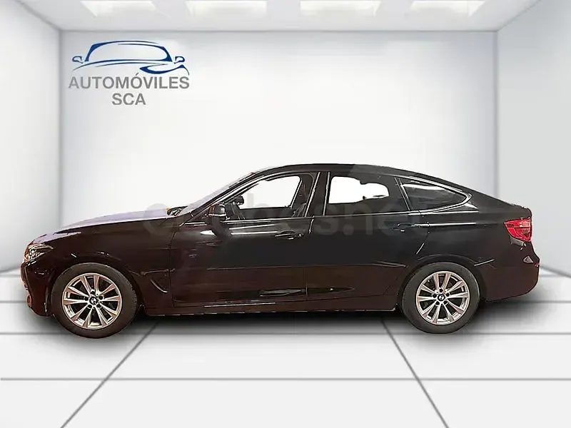Usado BMW 330 Sport Line 258 CV (189 kW) 2018 Negro Berlina