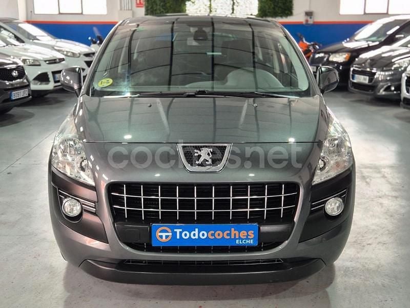 Usado Peugeot 3008 Sport 110 CV (80 kW) 2009 Gris / plata Berlina