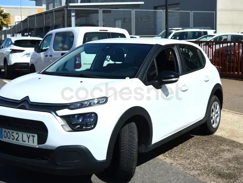 Usado Citroën C3 Feel 102 CV (75 kW) 2022 Blanco Utilitario