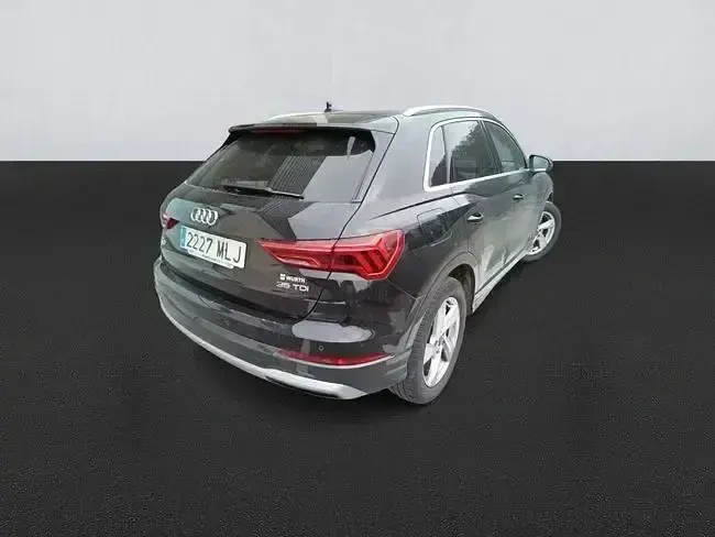 Usado Audi Q3 Advanced Plus 150 CV (110 kW) 2023 Negro SUV