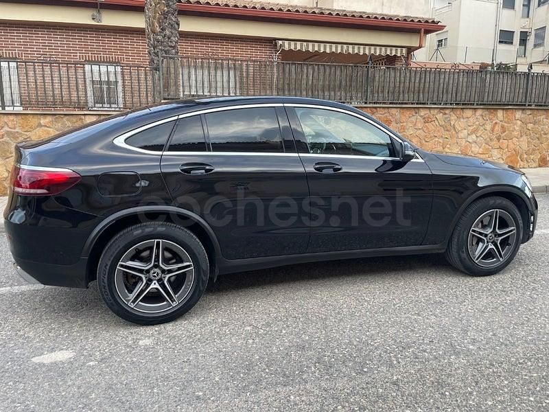 Usado Mercedes GLC220 194 CV (142 kW) 2019 Negro Coupe