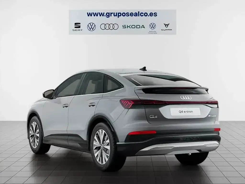 Nuevo Audi Q4 Sportback e-tron Advanced Plus 150 kW (204 CV) 2026 Gris SUV