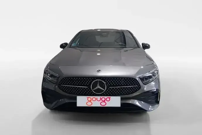 Usado Mercedes A180 136 CV (100 kW) 2025