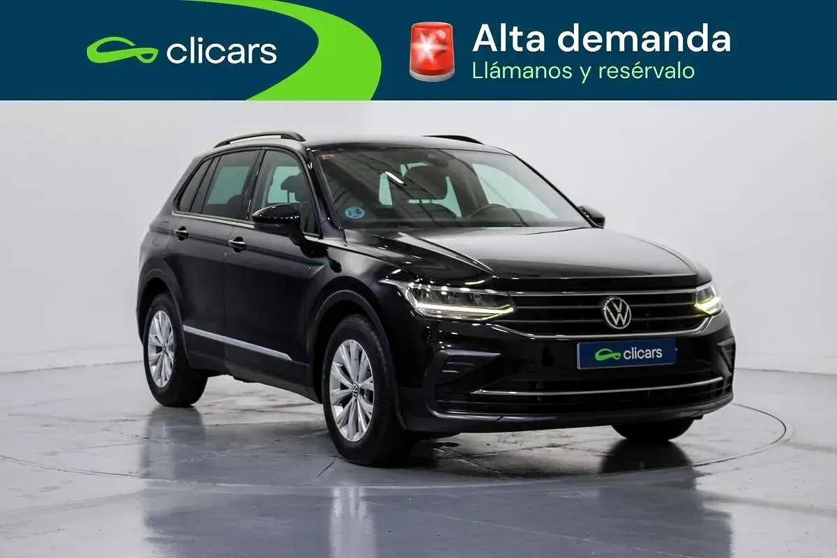 Usado VW Tiguan Life 150 CV (110 kW) 2021 Negro SUV