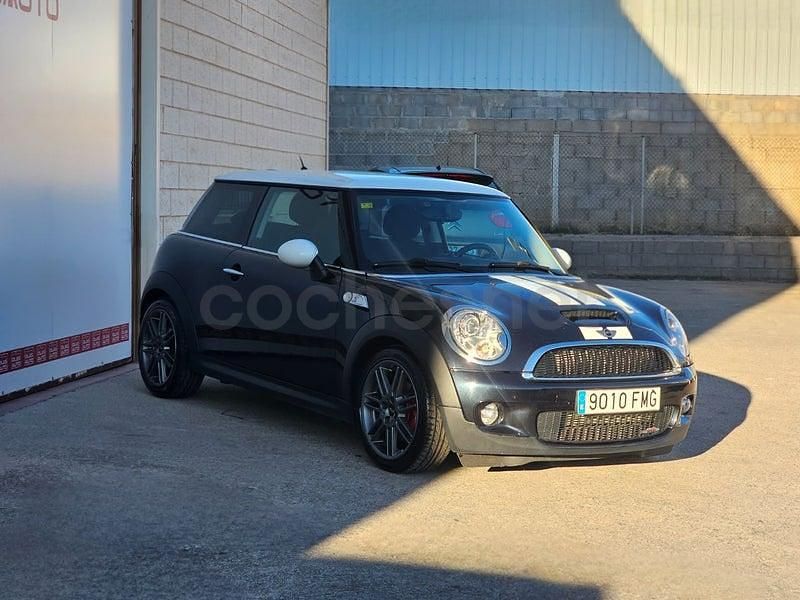 Usado Mini John Cooper Works 210 CV (154 kW) 2007 Negro Utilitario