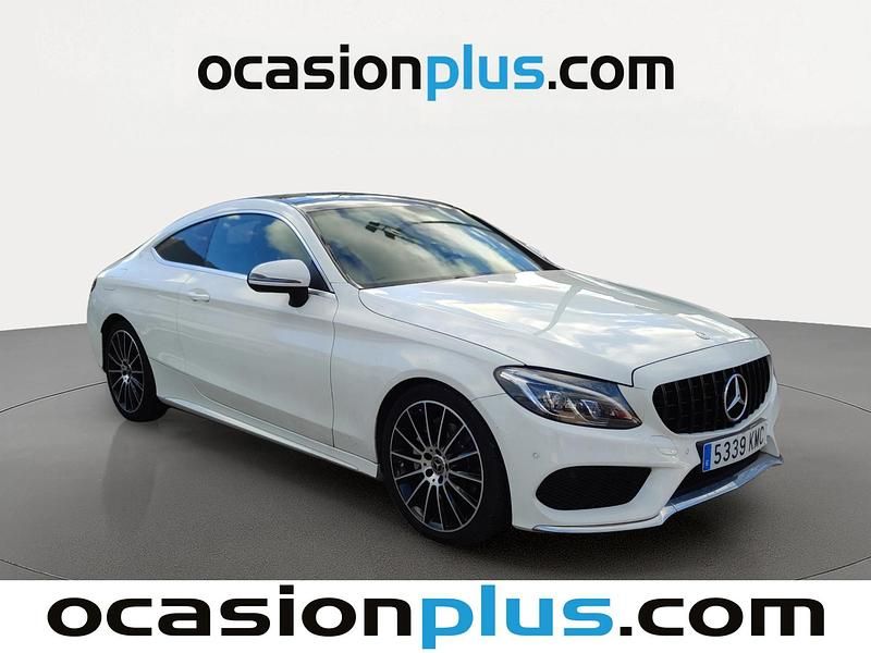 Usado Mercedes C220 AMG 170 CV (125 kW) 2018 Blanco Coupe