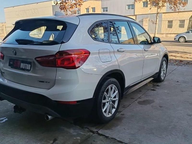 Usado BMW X1 Advantage 150 CV (110 kW) 2018 Blanco SUV
