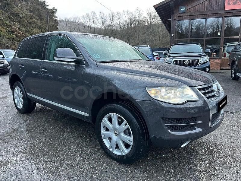Usado VW Touareg Individual 240 CV (176 kW) 2008 Gris / plata SUV