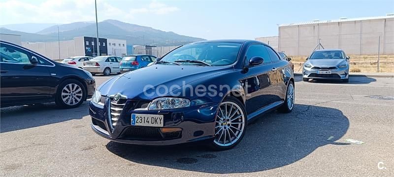 Azul Usado 2005 Alfa Romeo GT Progression Coupe | 4000 € - Imagen 1/4