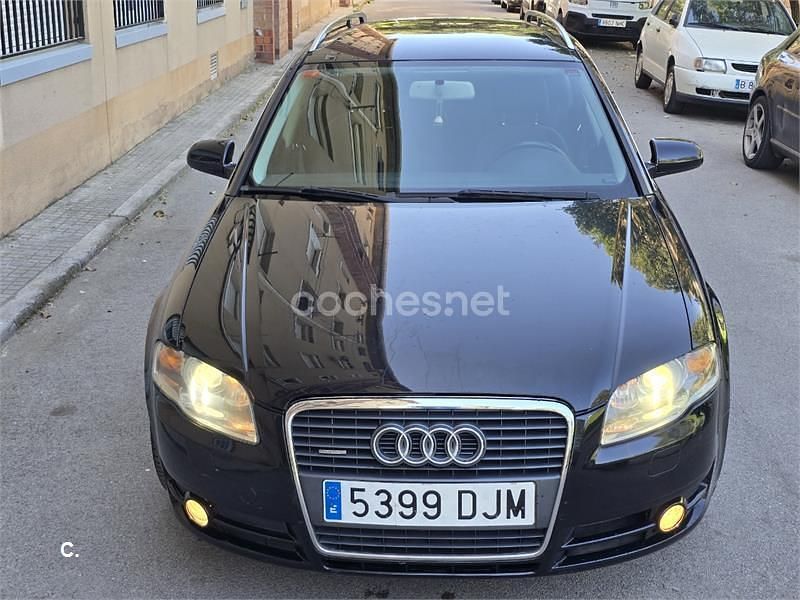 Usado Audi A4 Sport 163 CV (119 kW) 2005 Negro Familiar