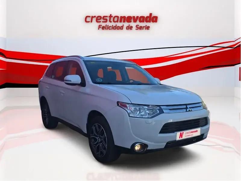 Usado Mitsubishi Outlander Motion 150 CV (110 kW) 2015 SUV