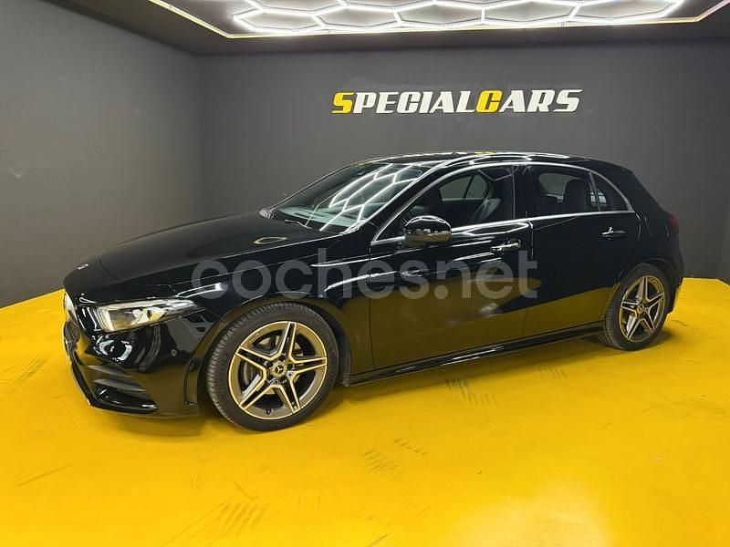 Usado Mercedes A180 116 CV (85 kW) 2019 Negro Berlina