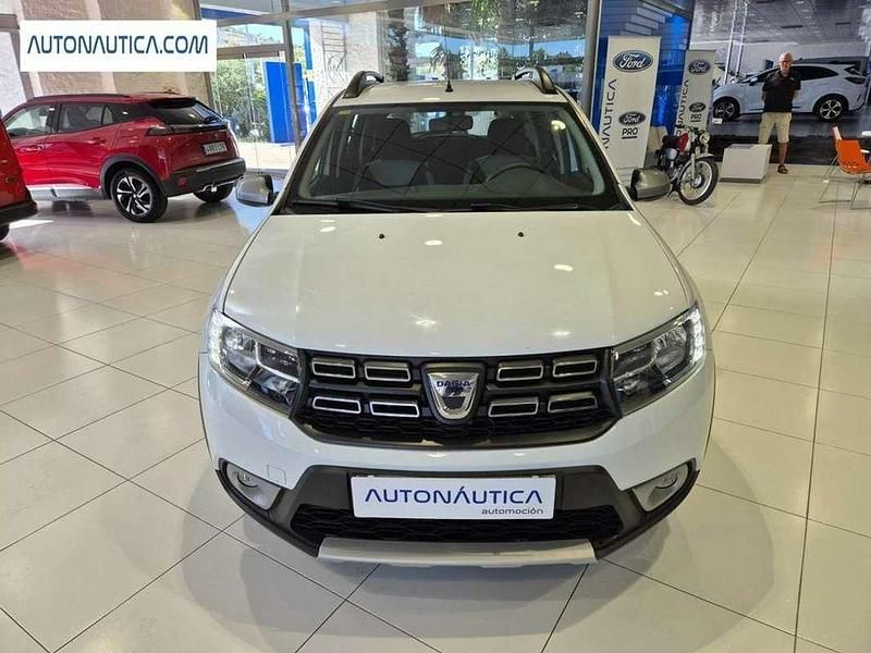 Usado Dacia Sandero Stepway Ambiance 90 CV (66 kW) 2018 Blanco Utilitario
