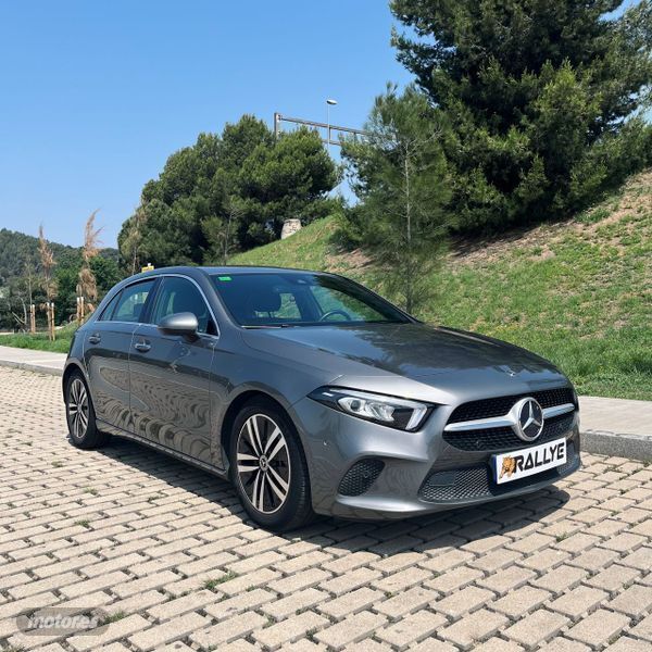 Gris Usado 2019 Mercedes A200 Utilitario | 21.500 € (Precio justo) - Imagen 1/4