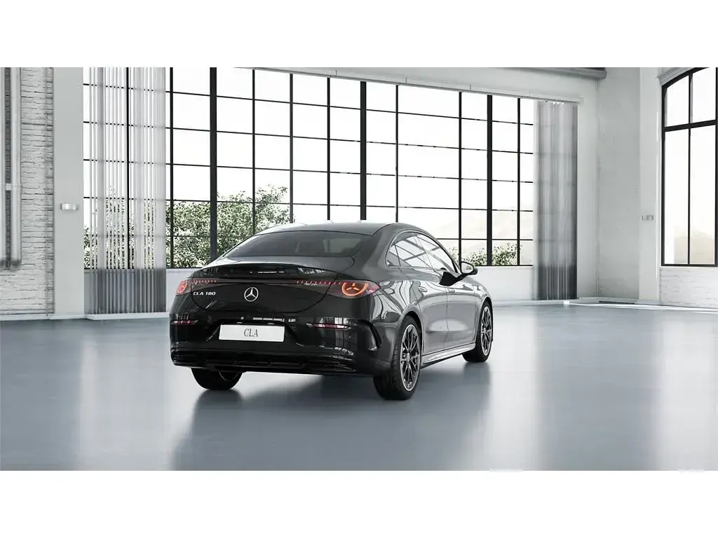 Nuevo Mercedes CLA180 136 CV (100 kW) 2025 Negro cosmos Berlina