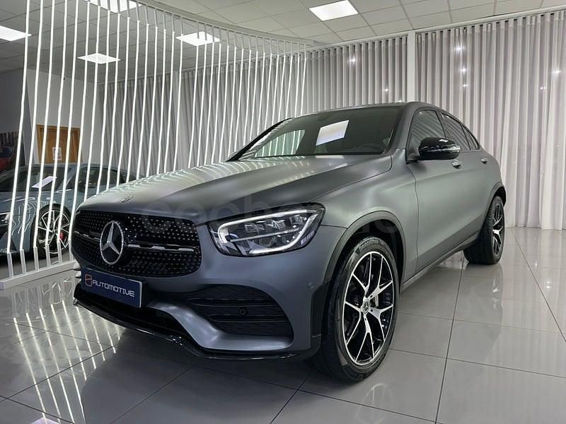 Usado Mercedes GLC300 245 CV (180 kW) 2022 Gris / plata Coupe