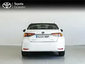 Usado Toyota Corolla Plus 140 CV (102 kW) 2025 Blanco Berlina