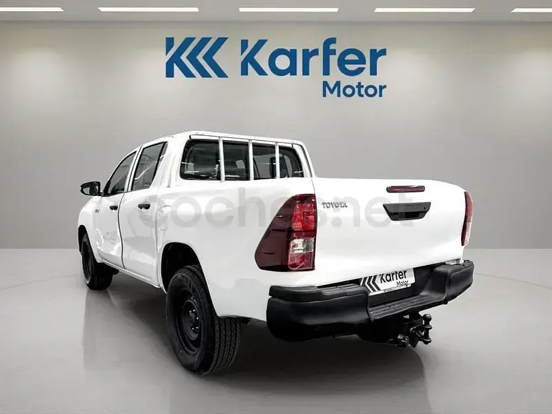 Usado Toyota HiLux 150 CV (110 kW) 2020 Blanco Pickup/Camioneta