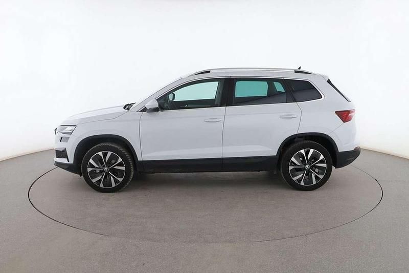 Blanco Usado 2024 Skoda Karoq Ambition SUV | 25.809 € (Precio justo) - Imagen 1/4