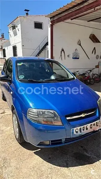 Usado Chevrolet Kalos SE 72 CV (52 kW) 2007 Azul Berlina