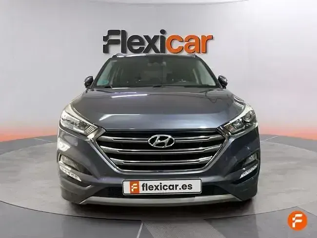 Usado Hyundai Tucson 116 CV (85 kW) 2018 Gris SUV