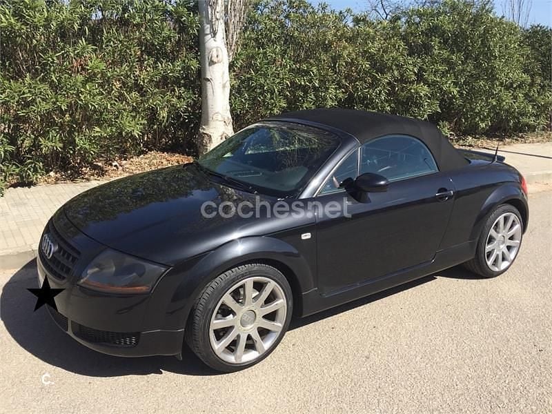 Usado Audi TT Roadster 180 CV (132 kW) 2003 Negro Descapotable