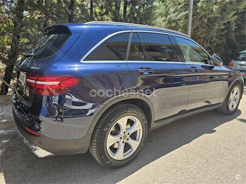 Usado Mercedes GLC220 170 CV (125 kW) 2017 Azul SUV
