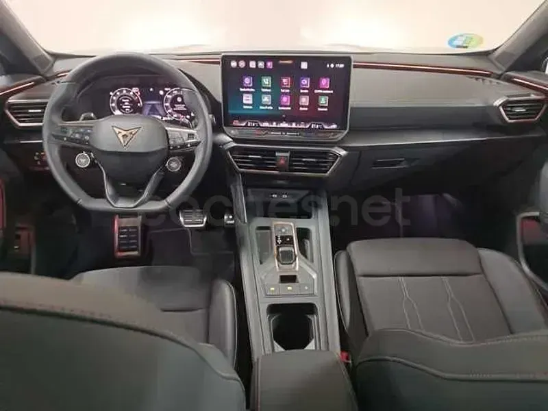 Usado Cupra Formentor 150 CV (110 kW) 2025 Gris / plata SUV