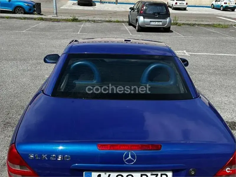 Usado Mercedes SLK230 193 CV (141 kW) 1999 Azul Descapotable