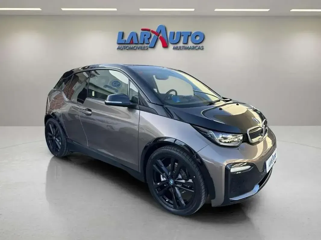 Używany BMW i3 135 kW (184 KM) 2019 Czarny Minivan