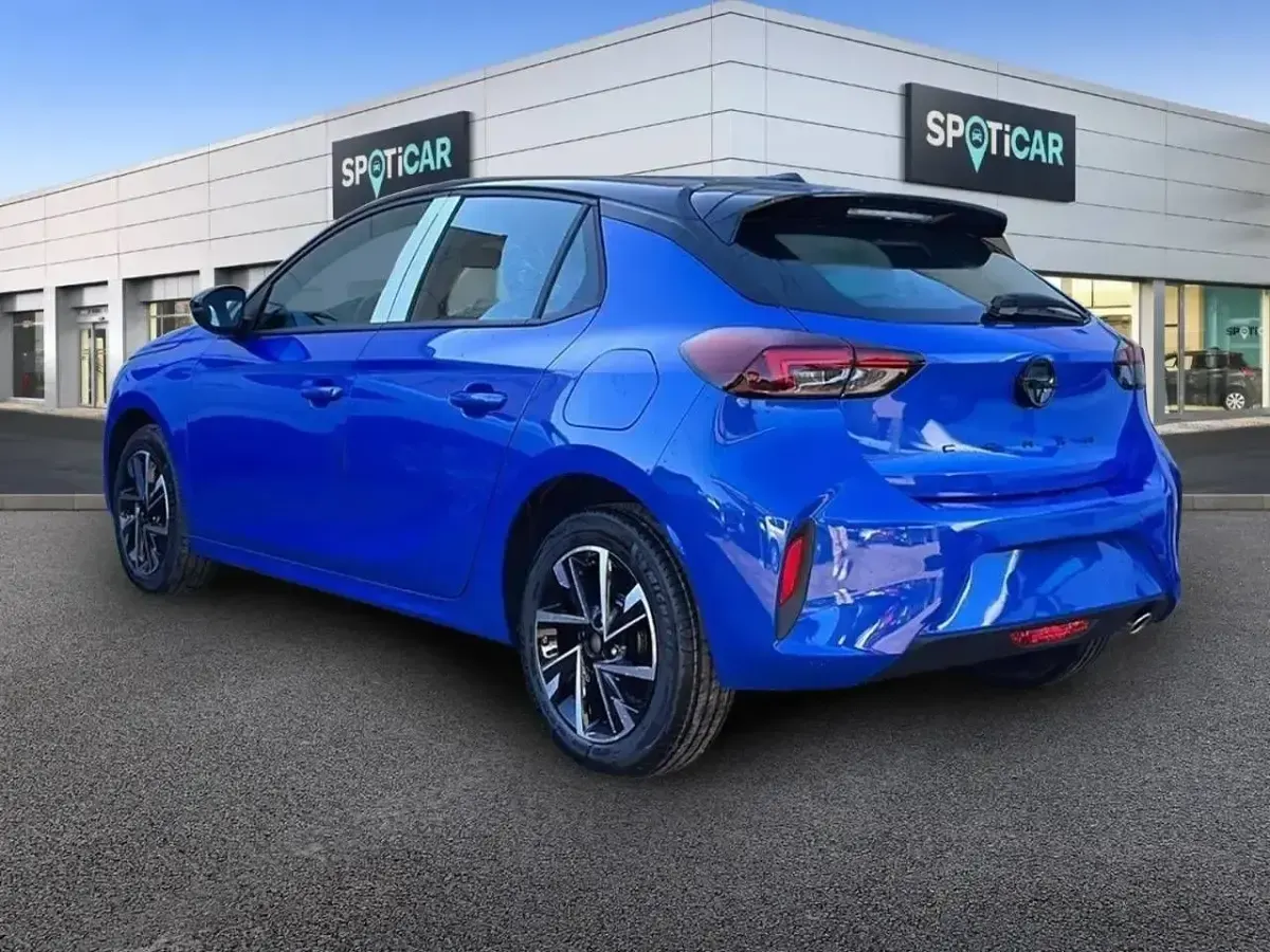 Nuevo Opel Corsa 100 CV (73 kW) 2026 Azul Utilitario