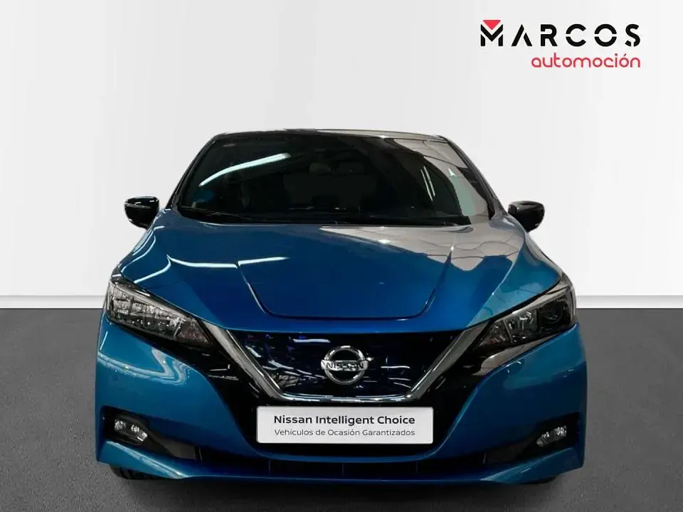 Usado Nissan Leaf N-Connecta 110 kW (150 CV) 2020 Azul vivid bitono negro negra Utilitario