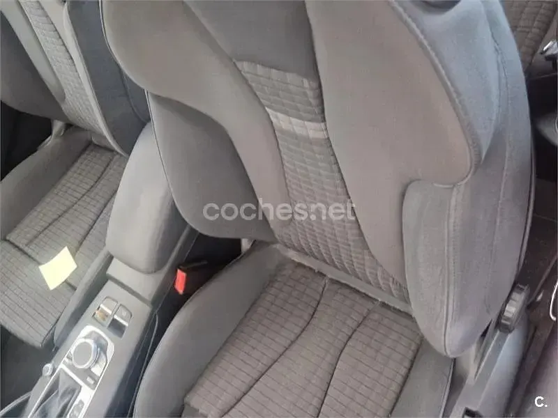 Usado Audi A3 S-Line 184 CV (135 kW) 2013 Rojo Berlina