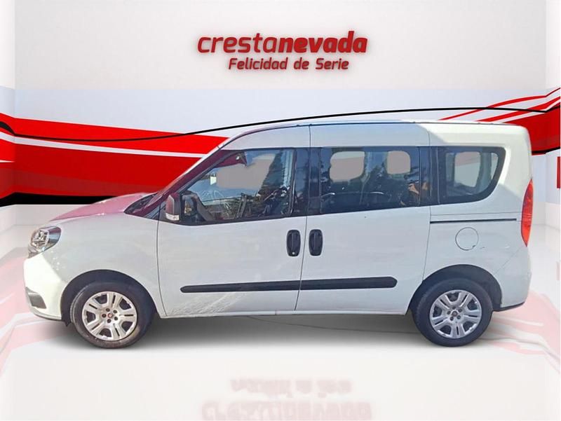 Usado Fiat Doblò 105 CV (77 kW) 2023 Blanco Monovolumen