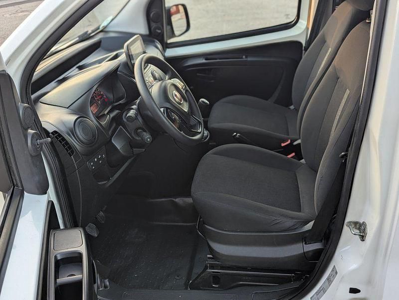 Usado Fiat Fiorino 95 CV (69 kW) 2022 Blanco Monovolumen