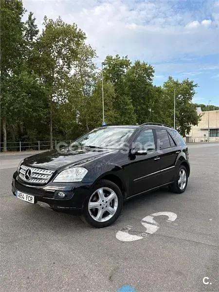 Usado Mercedes ML320 224 CV (164 kW) 2006 Negro SUV