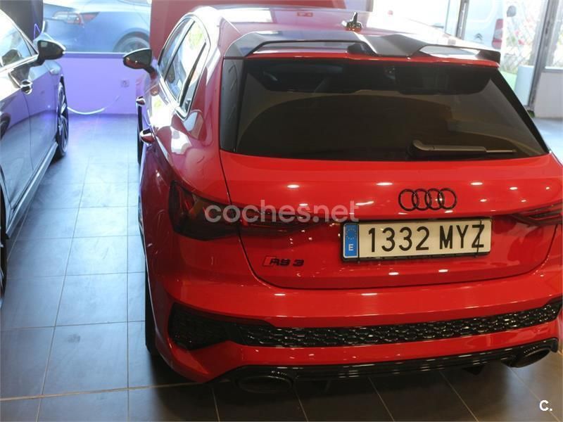 Rojo Usado 2022 Audi RS3 Sportback Premium Utilitario | 59.900 € (Precio justo) - Imagen 1/4