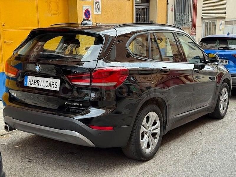 Usado BMW X1 Advantage 220 CV (161 kW) 2020 Negro SUV
