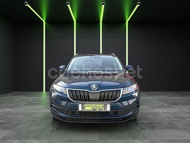Usado Skoda Karoq Ambition 110 CV (80 kW) 2021 Azul SUV