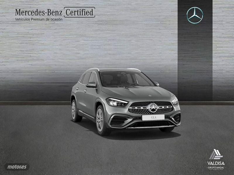 Usado Mercedes GLA250 218 CV (160 kW) 2025 Gris SUV