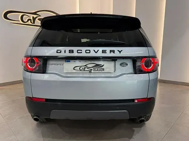Usado Land Rover Discovery Sport Basis 150 CV (110 kW) 2020 Plata SUV