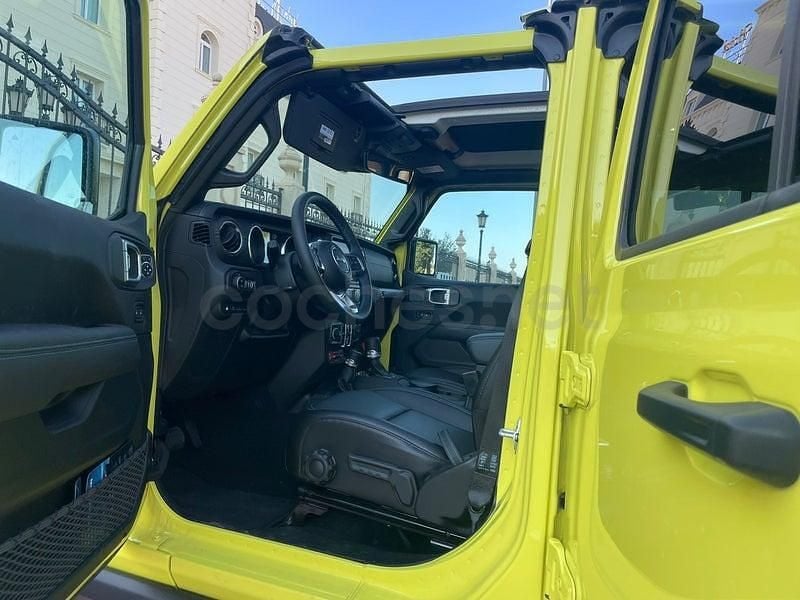 Usado Jeep Wrangler Rubicon 381 CV (280 kW) 2023 Amarillo SUV