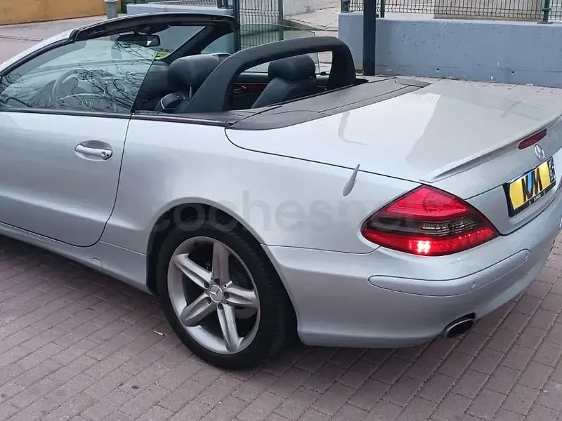 Usado Mercedes SL350 245 CV (180 kW) 2004 Gris / plata Descapotable