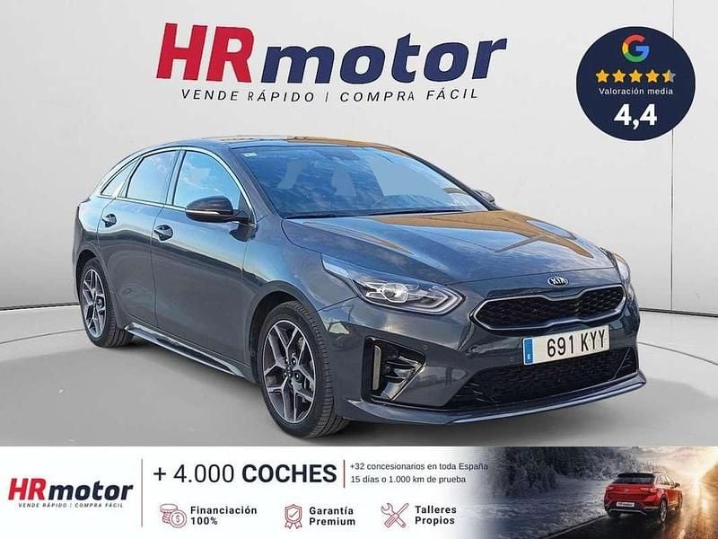 Usado Kia Ceed GT-Line 137 CV (100 kW) 2019 Gris Utilitario
